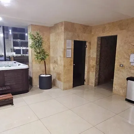 Panoramic Saeview - Pool & דירה
