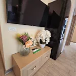 Panoramic Saeview - Pool & Apartament *