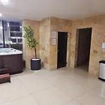 Panoramic Saeview - Pool & Apartament
