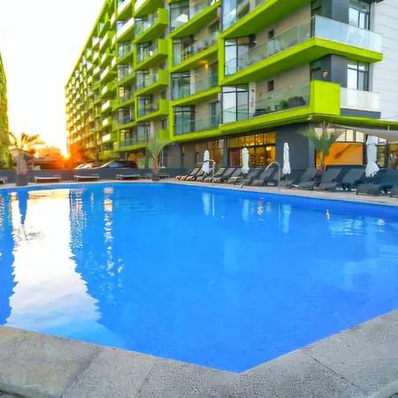 Apartamento Panoramic Saeview - Pool & *