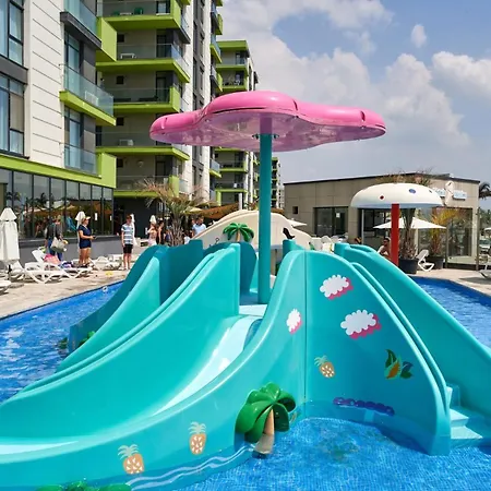 Panoramic Saeview - Pool & Năvodari