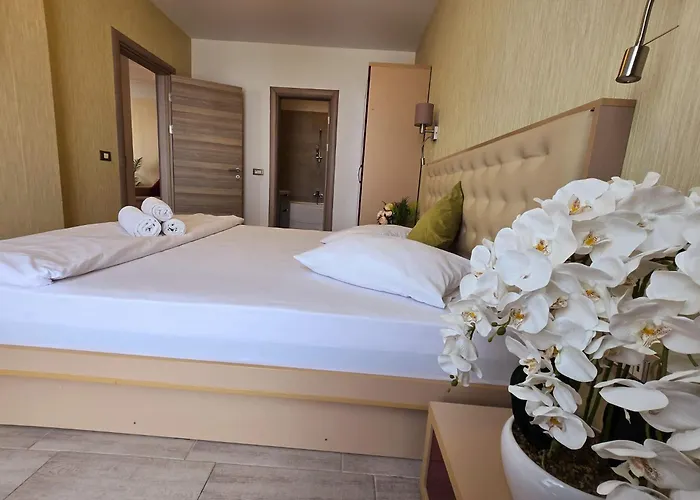 Apartment Panoramic Saeview - Pool & Navodari