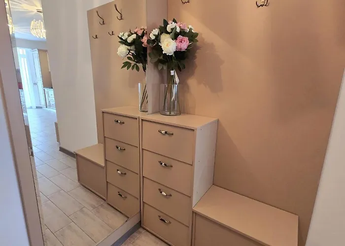 Panoramic Saeview - Pool & Apartment