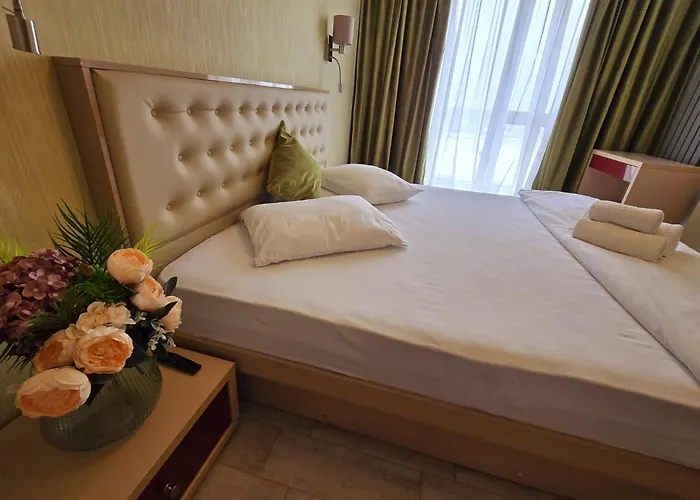 Panoramic Saeview - Pool & * Navodari