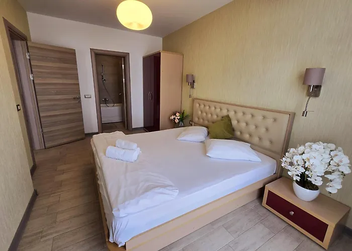 Panoramic Saeview - Pool & Apartment *