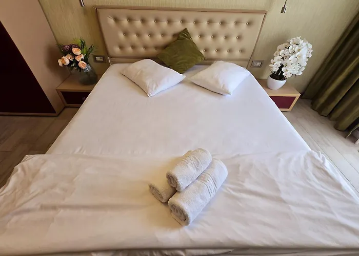 Panoramic Saeview - Pool & Apartment *